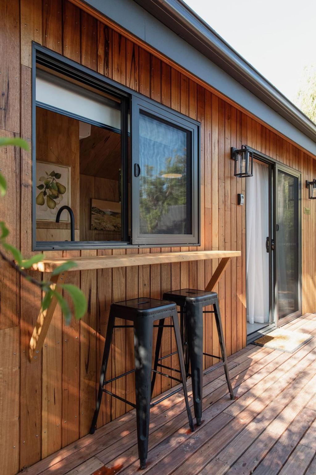 Bicheno Garden Cottages Екстер'єр фото
